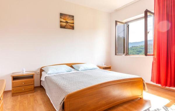 Апартаменты Apartman Ante Zvecanje Экстерьер фото