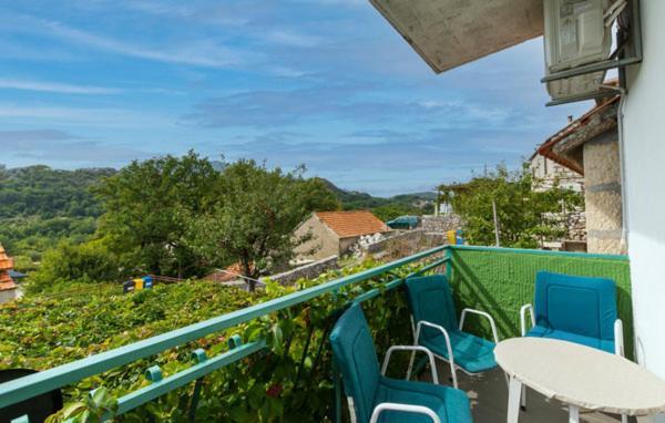 Апартаменты Apartman Ante Zvecanje Экстерьер фото