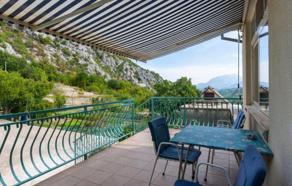 Апартаменты Apartman Ante Zvecanje Экстерьер фото